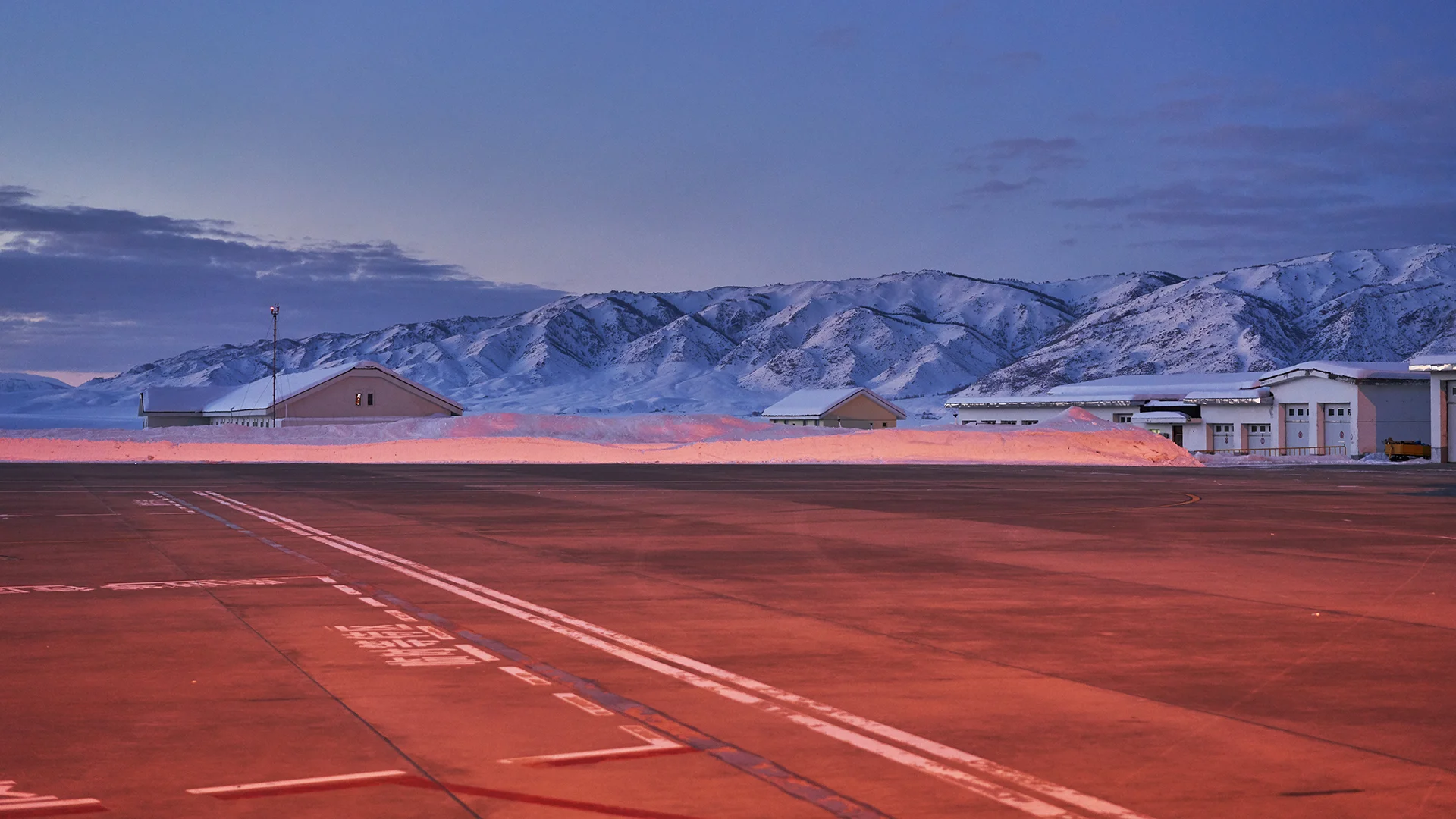 Kunlun Mountain Pass Guard Sentinel · Ewan Wu's Visual Archive