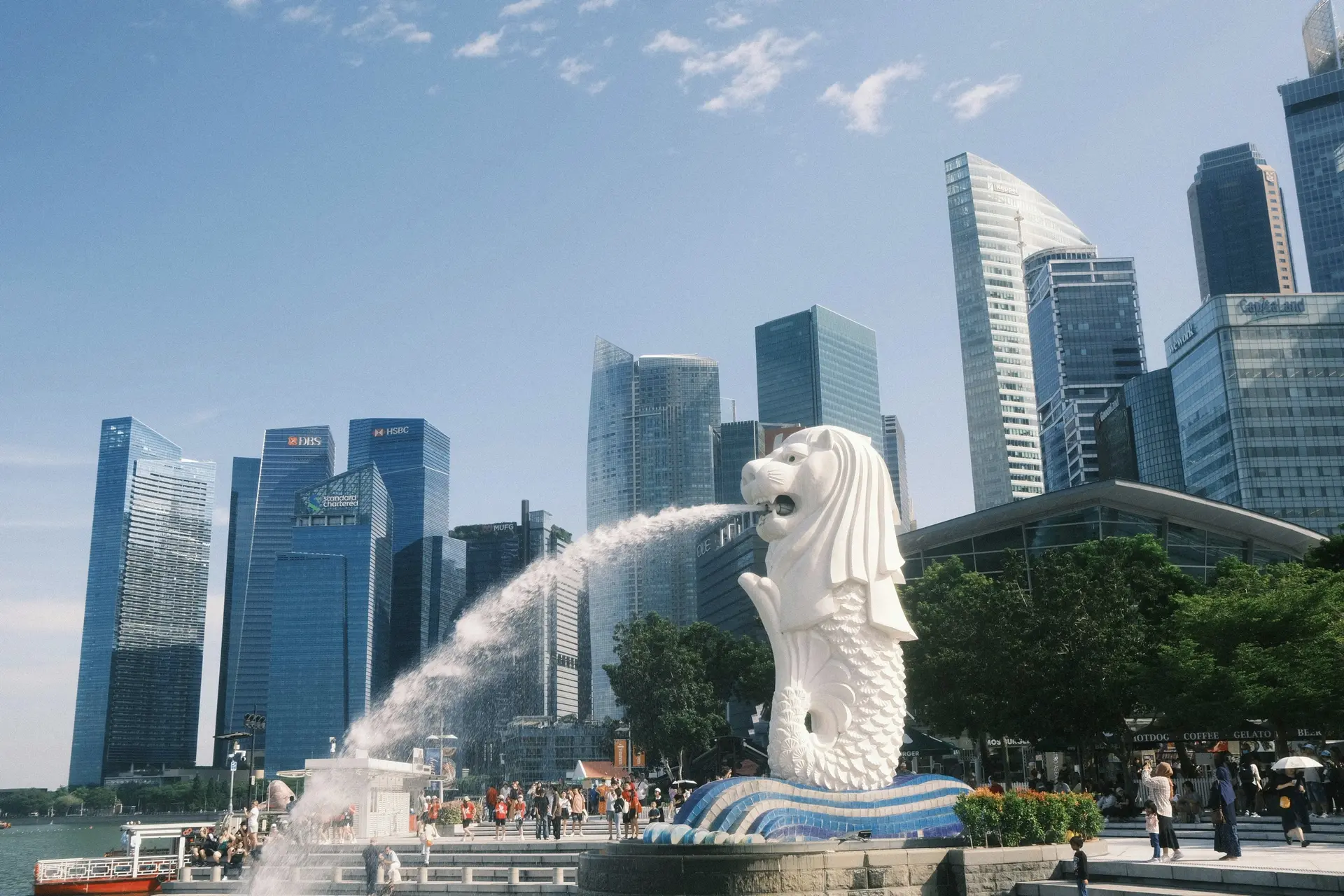 Cultural Navigation Guide for Singaporean Travelers in Western China