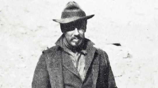 Langdon Warner: The Harvard Curator and the Destructive Stripping of Dunhuang's Murals